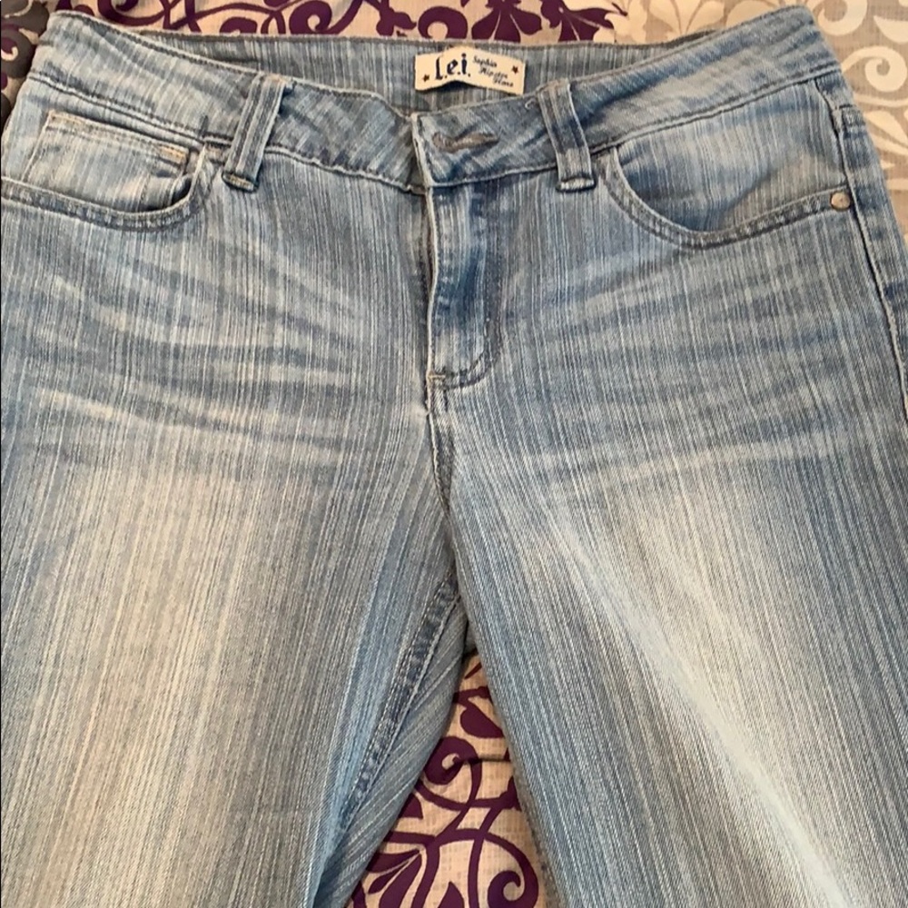 Jeans - Picture 3 of 4